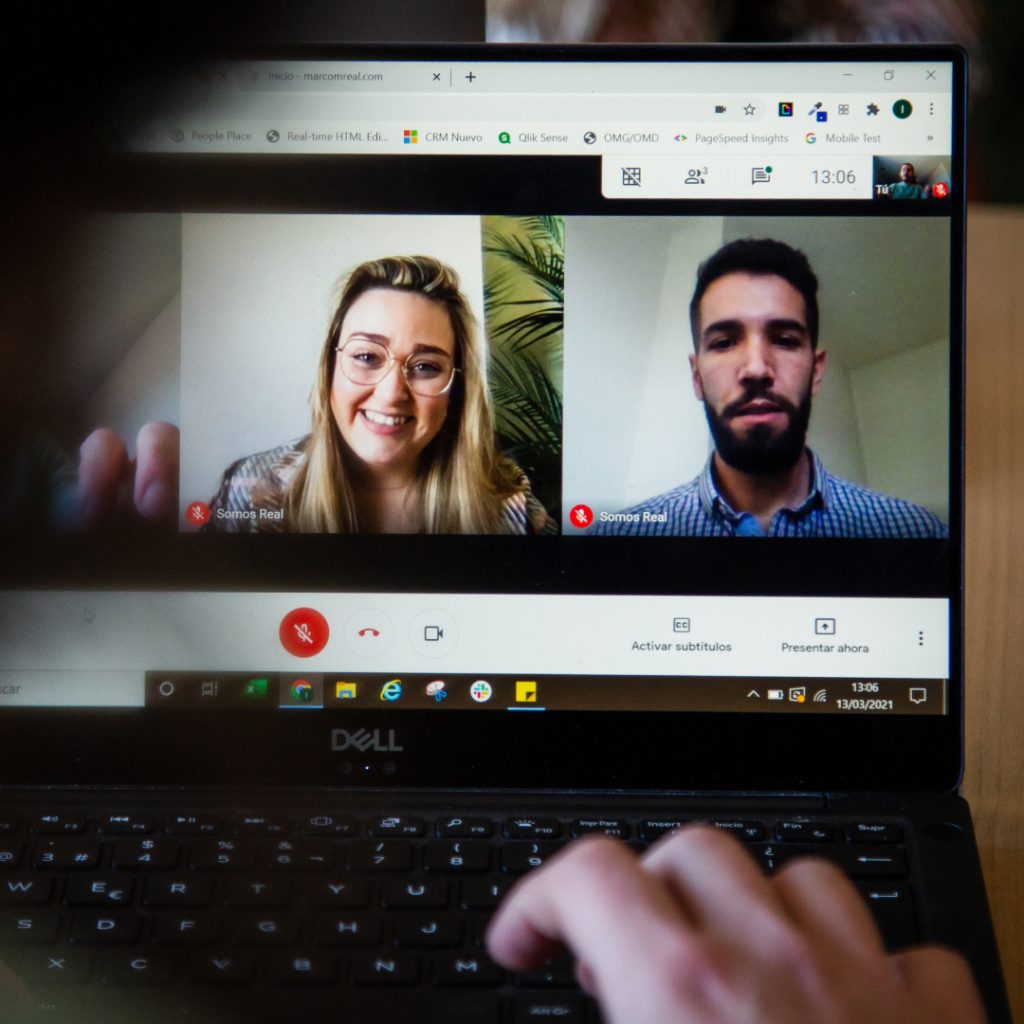 sergio y alba dudas sobre salir medios